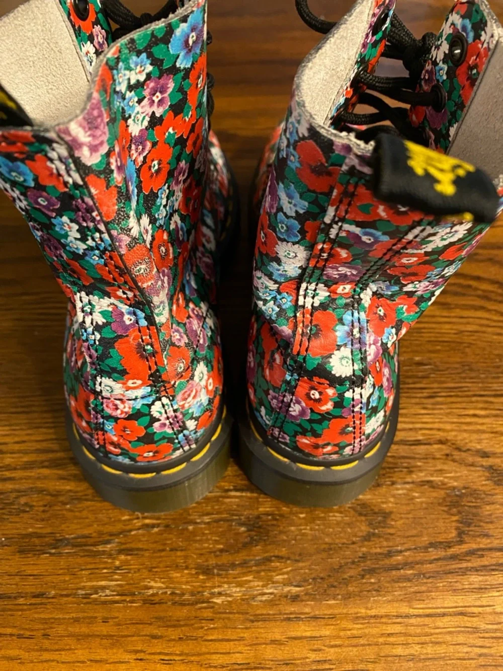 Dr. Martens 1460 Pascal Wanderlust Floral Boots Leather 8 Eye Multi Size 7 - Picture 6 of 11